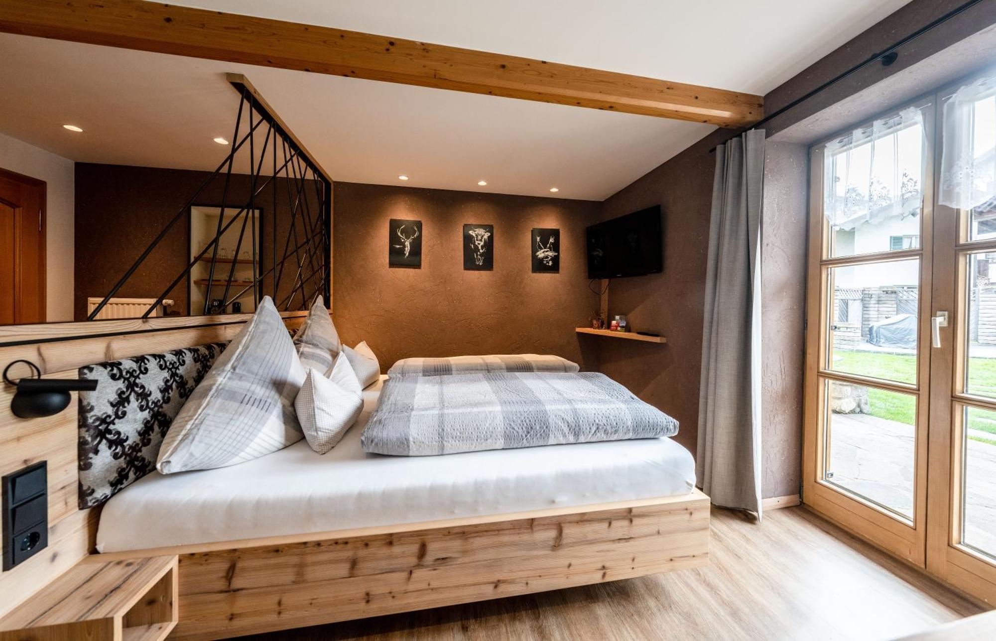 Apartamento Haus Daheim Mittenwald Exterior foto