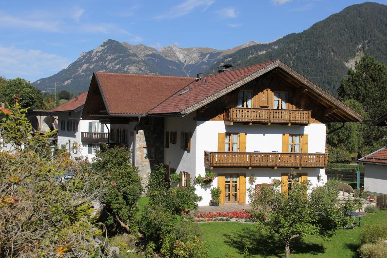Apartamento Haus Daheim Mittenwald Exterior foto