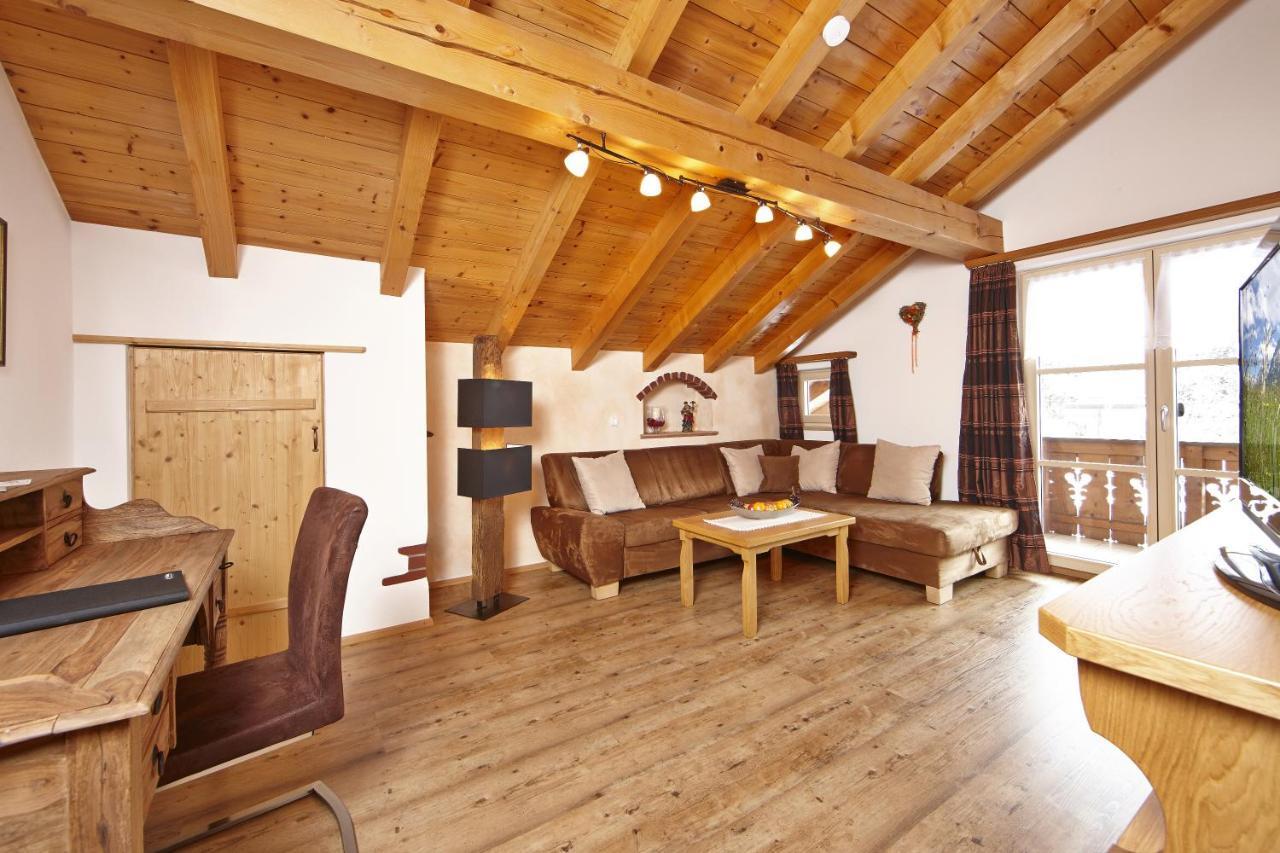 Apartamento Haus Daheim Mittenwald Habitación foto